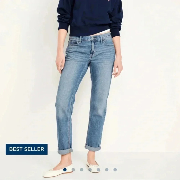 Old Navy Mid Rise Wow Boyfriend Jeans NWOT - Picture 1 of 7